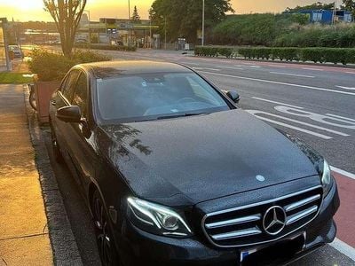 Gebraucht Mercedes E220 194 PS (142 kW) 2016 Limousine