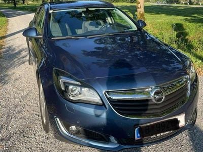 Blau Gebraucht 2017 Opel Insignia Kombi | € 6.400