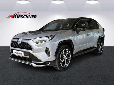 Gebraucht Toyota RAV4 Hybrid Style 185 PS (136 kW) 2022 Silber SUV