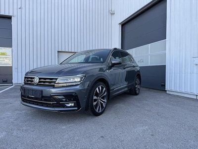 Grau Gebraucht 2017 VW Tiguan Highline SUV | € 22.500 (Fairer Preis)