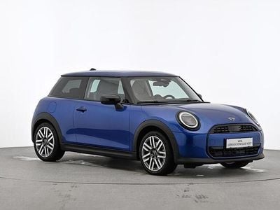 Gebraucht Mini Cooper 156 PS (114 kW) 2025 Blazing blue Kleinwagen