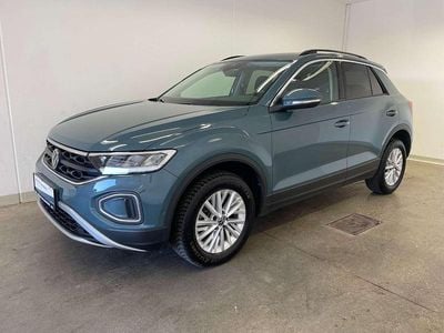 Gebraucht VW T-Roc Life 116 PS (85 kW) 2024 Dunkelblau  metallic SUV