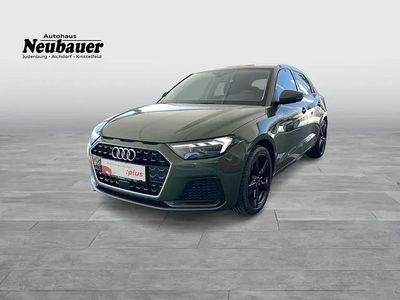 Mittelgrün metallic Gebraucht 2024 Audi A1 Sportback Advanced Kleinwagen | € 26.900 (Etwas zu teuer)