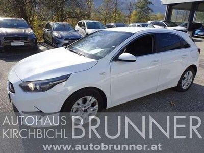 gebraucht Kia Ceed Ceed / cee'd10 T-GDI GPF Silber