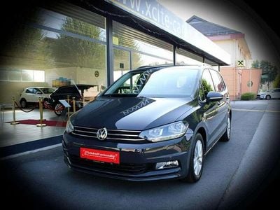 Grau Gebraucht 2017 VW Touran Comfortline Van / Kleinbus | € 17.400 (Fairer Preis)