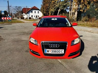 Rot Gebraucht 2011 Audi A3 Comfort Limousine | € 10.990 (Fairer Preis)