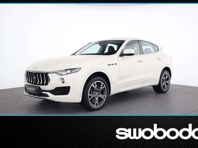 Weiss Gebraucht 2017 Maserati Levante SUV | € 42.480 (Etwas zu teuer)