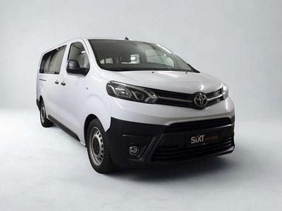 Weiß Gebraucht 2022 Toyota Proace Comfort Van / Kleinbus | € 28.990 (Fairer Preis)