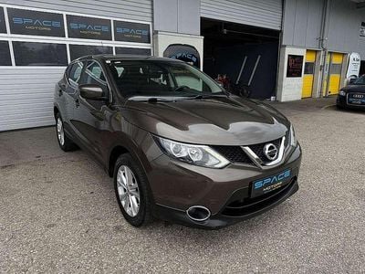 gebraucht Nissan Qashqai 1,2 DIG-T Acenta
