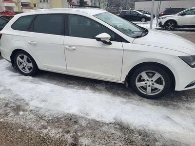 Weiß Gebraucht 2014 Seat Leon ST Ecomotive Kombi | € 6.900 (Teuer)