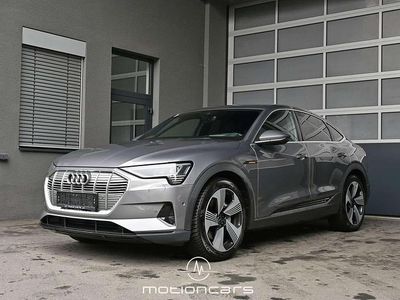 Grau Gebraucht 2020 Audi e-tron Sportback Basis SUV | € 35.980 (Fairer Preis)