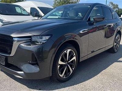Grau Gebraucht 2022 Mazda CX-60 Takumi-Line SUV | € 40.890