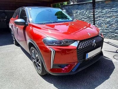 Rot Gebraucht 2022 DS Automobiles DS3 Crossback E-Tense Opera SUV | € 25.890