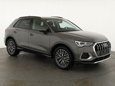 Schwarz Neu 2025 Audi Q3 Advanced SUV | € 59.755 (Etwas zu teuer)