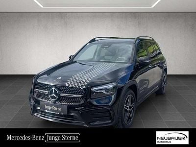 Schwarz Neu 2025 Mercedes GLB200 AMG line SUV | € 58.900 (Etwas zu teuer)