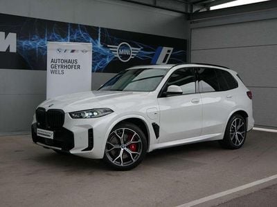 Gebraucht BMW X5 Shadowline 313 PS (230 kW) 2024 Mineralweiß metallic SUV