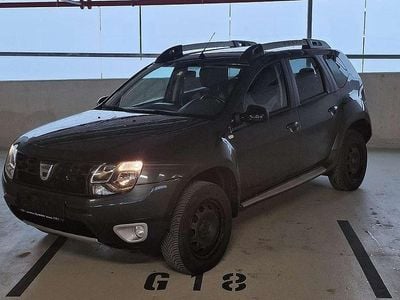 Schwarz Gebraucht 2016 Dacia Duster Black Shadow SUV | € 8.000 (Guter Preis)