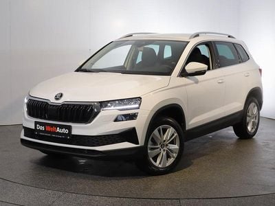 Neu Skoda Karoq Selection 150 PS (110 kW) 2026 Weiss  metallic SUV