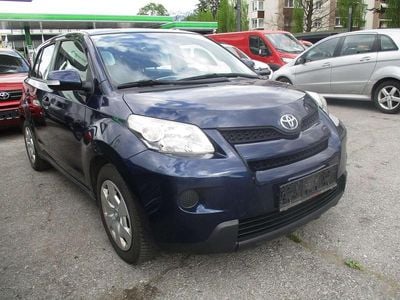 Blau Gebraucht 2010 Toyota Urban Cruiser Basis SUV | € 3.800