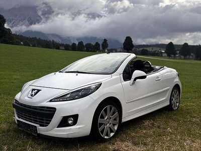 Gebraucht 2011 Peugeot 207 CC Active Cabrio | € 2.700 (Guter Preis)