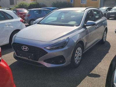 Silber Neu 2025 Hyundai i30 Kombi | € 16.380