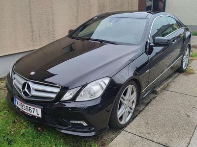 Schwarz Gebraucht 2010 Mercedes E250 Coupé | € 8.500 (Superpreis)