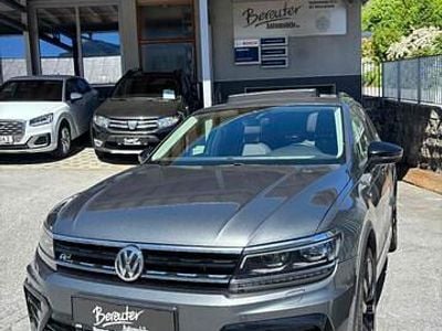 Grau Gebraucht 2019 VW Tiguan SUV | € 29.590 (Fairer Preis)