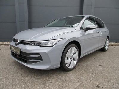 Neu VW Golf VIII 115 PS (84 kW) 2026 Mittelgrau  metallic