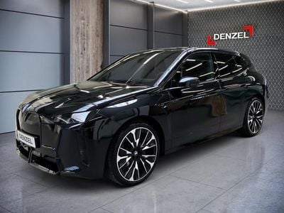 Saphirschwarz metall Gebraucht 2025 BMW iX M Sport SUV | € 88.900 (Teuer)