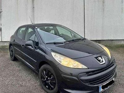 Gebraucht 2008 Peugeot 207 Limousine | € 2.190 (Etwas zu teuer)