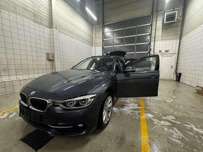 gebraucht BMW 330 330 d Touring xDrive Aut. Sport Line
