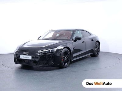 Schwarz Gebraucht 2024 Audi e-tron GT quattro Limousine | € 109.900
