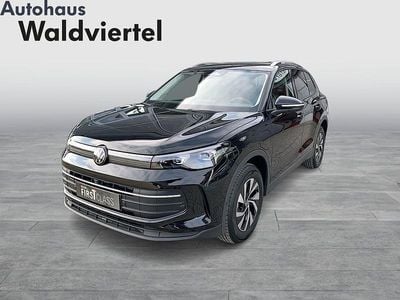 Neu VW Tiguan 204 PS (150 kW) 2025 Schwarz  metallic SUV