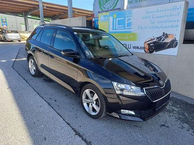 Schwarz Gebraucht 2021 Skoda Fabia Style Kleinwagen | € 10.590