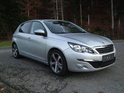 Grau Gebraucht 2017 Peugeot 308 Active Limousine | € 8.990 (Guter Preis)