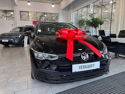 Gebraucht VW Golf VIII 116 PS (85 kW) 2020 Schwarz Limousine