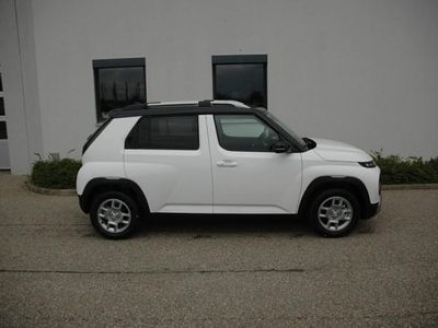 Atlas white / schwarz Gebraucht 2023 Hyundai Inster Trend Kleinwagen | € 29.650 (Fairer Preis)