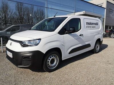 Gebraucht Fiat Doblò S 102 PS (75 kW) 2023 Weiß Van / Kleinbus