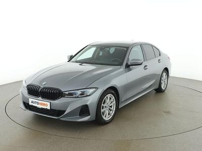 Grau Gebraucht 2023 BMW 318 Sport Line Limousine | € 35.290 (Fairer Preis)