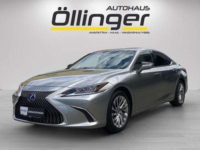 Grau Gebraucht 2019 Lexus ES300 President Line Limousine | € 39.990