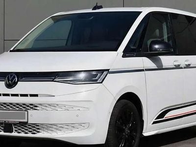 Gebraucht VW Multivan 150 PS (110 kW) 2024 Weiß Van