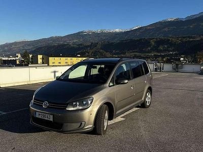 Gebraucht 2011 VW Touran Van / Kleinbus | € 9.990 (Etwas zu teuer)