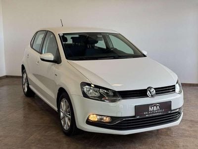 Weiß Gebraucht 2015 VW Polo LOUNGE Limousine | € 8.990 (Fairer Preis)