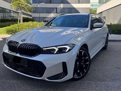 Weiß Gebraucht 2025 BMW 330 Kombi | € 59.800