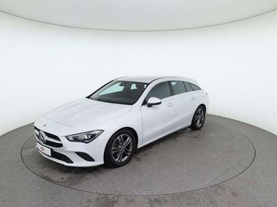 Weiß Gebraucht 2020 Mercedes CLA180 Shooting Brake Kombi | € 23.880 (Fairer Preis)