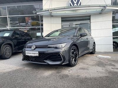 Neu VW Golf VIII Sport 115 PS (84 kW) 2026 Mittelgrau  metallic Limousine