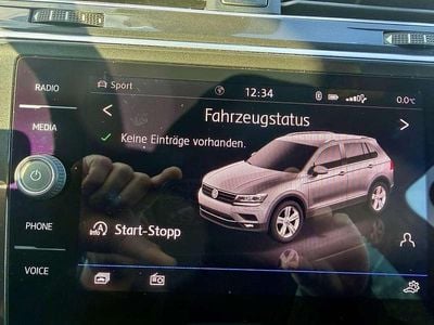 Grau Gebraucht 2017 VW Tiguan Highline SUV | € 23.500 (Fairer Preis)
