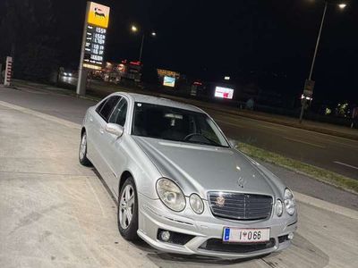 Mercedes E220