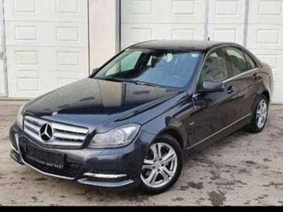 Gebraucht Mercedes 200 136 PS (100 kW) 2013