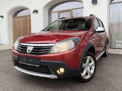 Rot Gebraucht 2010 Dacia Sandero Stepway Limousine | € 4.980
